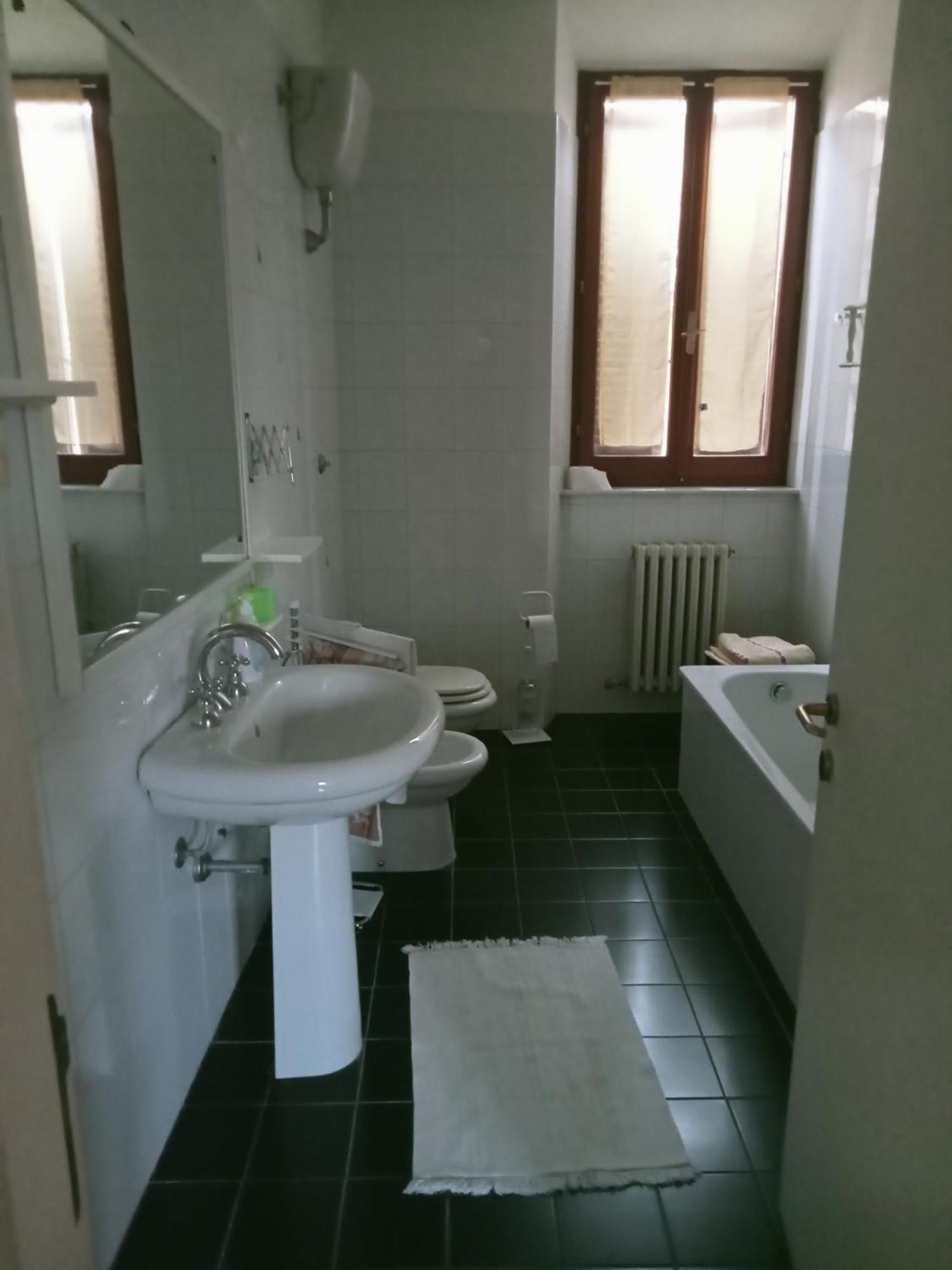 Camere Via Crispi Centro Storico Macerata Luaran gambar